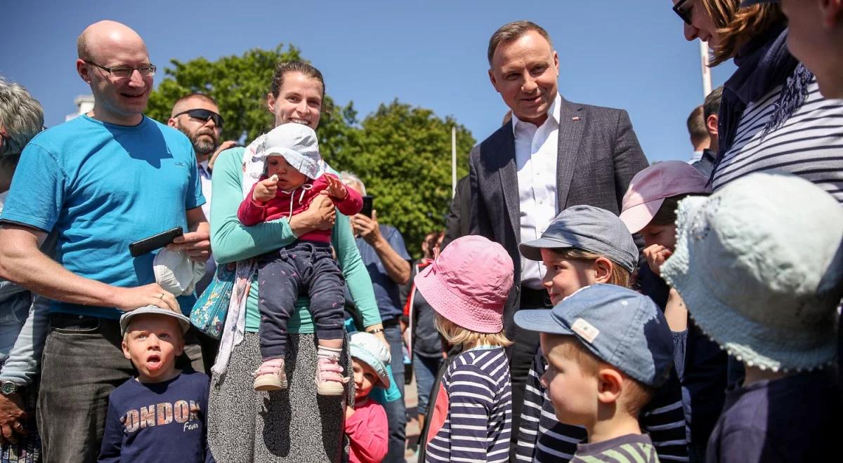 Rodzina czy anty-rodzina? Mocna karta prezydenta Dudy