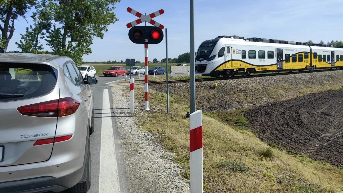 Duża zmiana na przejazdach kolejowych. To muszą wiedzieć kierowcy