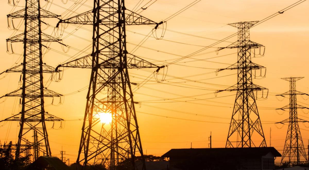 Transformacja sektora energetycznego. Konieczna będzie modernizacja sieci przesyłowych