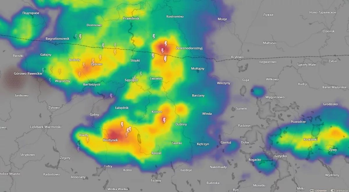 Gdzie jest burza 10 sierpnia? Uwaga na silny wiatr i grad. Radar burz [NA ŻYWO]