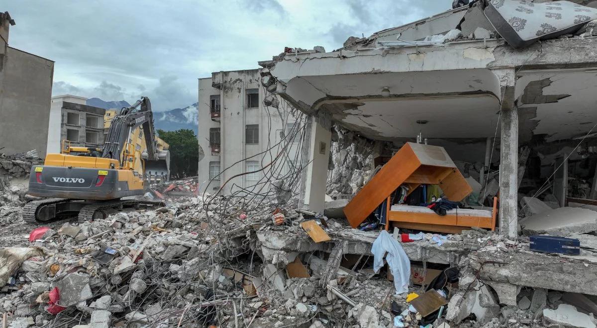 Siedem miliardów euro na odbudowę Turcji i Syrii. Szefowa KE: solidarność jest odpowiedzią na tragedię