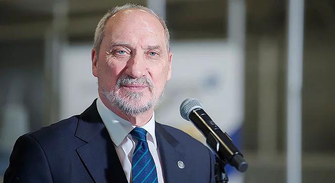 "Odwołanie Macierewicza skaleczyło najtwardszą część elektoratu"