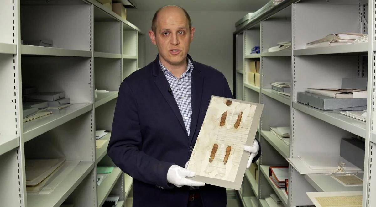 "To praca detektywistyczna". Historycy przywracają tożsamość ofiarom zbrodni katyńskiej