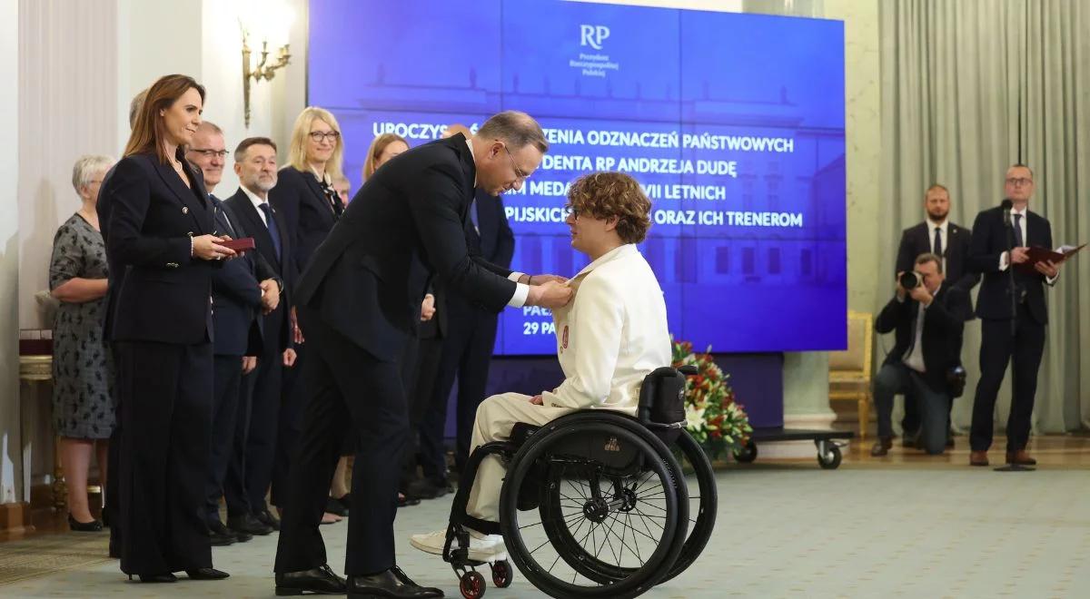 Prezydent Duda odznaczył medalistów igrzysk paralimpijskich i ich trenerów