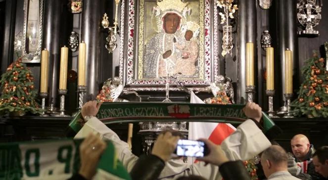 Pielgrzymka kibiców do Częstochowy. "Chwała prawdziwym zwycięzcom"