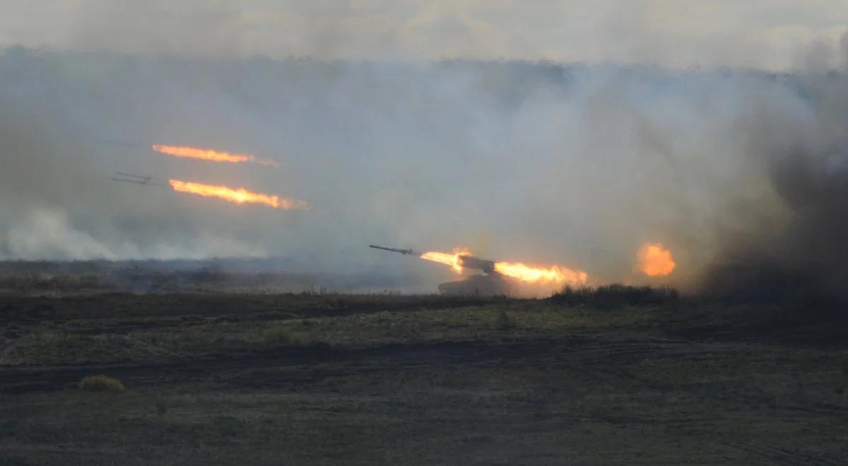 Wojna na Ukrainie. Atak rakietowy na jednostkę wojskową na obrzeżach Dniepru