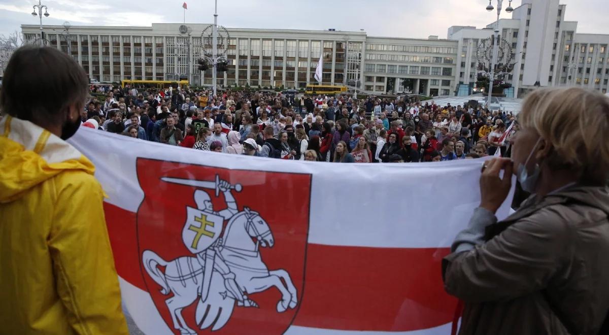 B. ambasador USA w Polsce:  trzeba przekonać Kreml, że interwencja na Białorusi byłaby kosztowna
