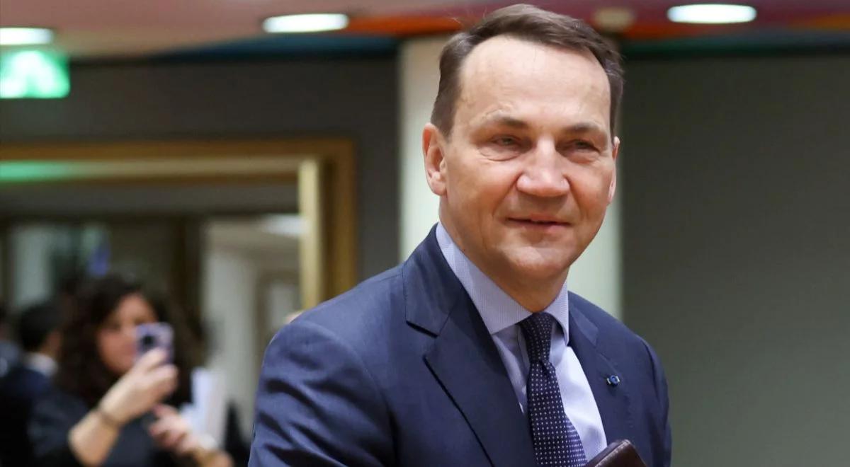 Wykorzystanie zamrożonych aktywów Rosji przy odbudowie Ukrainy. Sikorski: jest na to polityczna zgoda w UE