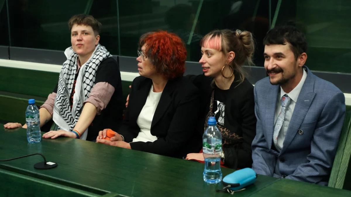 Piątka z Hajnówki uniewinniona. Pomagali uchodźcom na granicy
