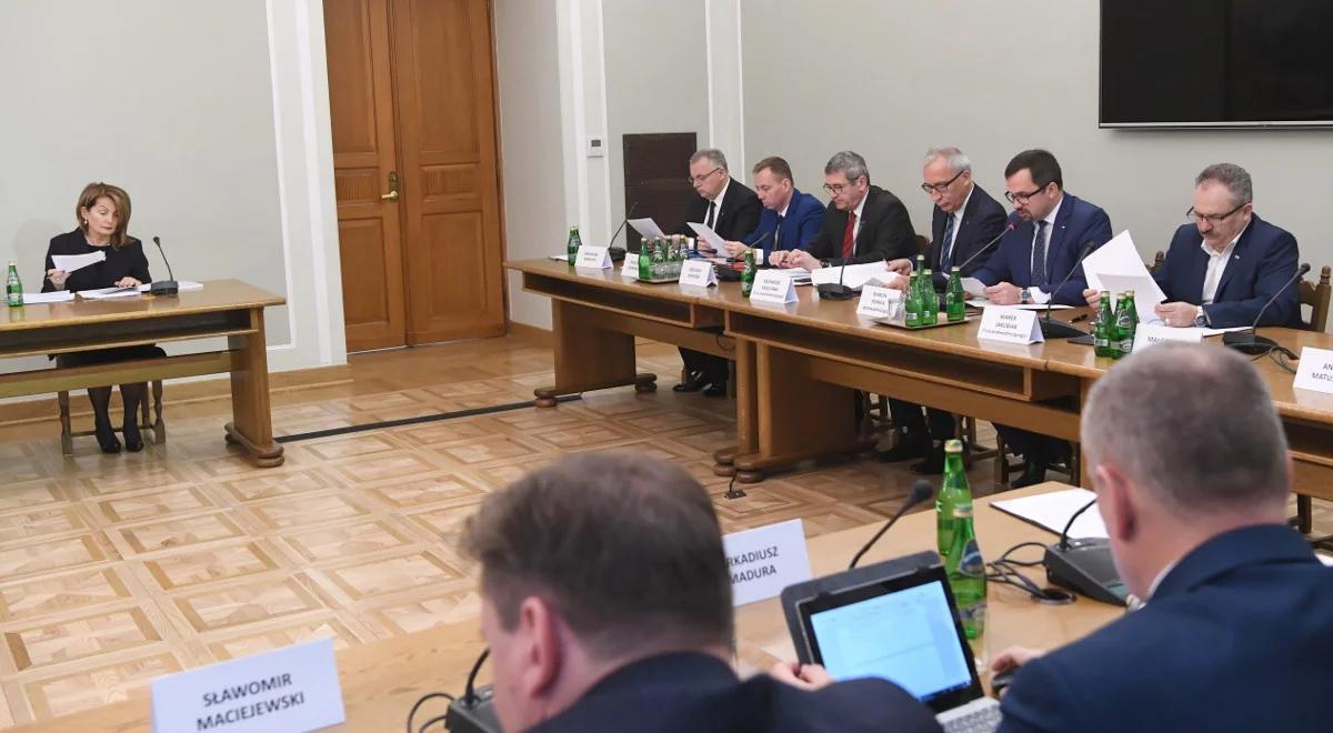 Co nowego wniesie przesłuchanie byłej wiceminister finansów?
