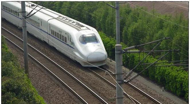 Pasażerowie pociągów chcą podwyżki cen biletów!
