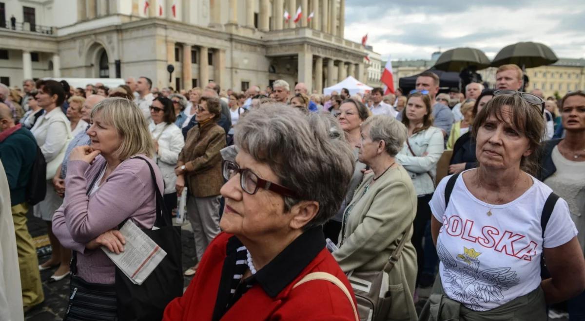 Warszawa: na Placu Teatralnym odbył się Festyn Patriotyczny