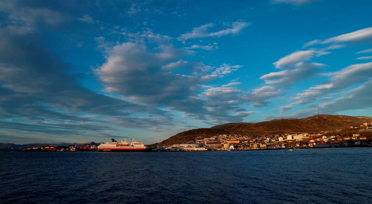 Kuriozalna prośba Rosji. Chce badać dno morskie w pobliżu norweskich instalacji naftowych i gazowych