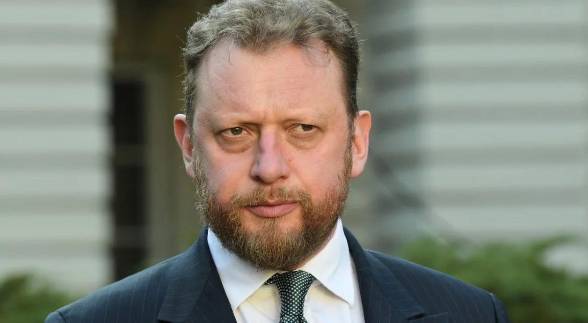 Minister zdrowia: mamy sporo respiratorów, kolejne kupujemy na całym świecie
