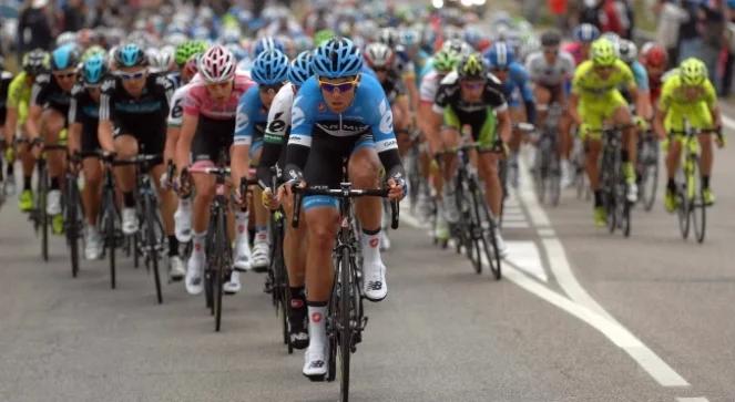 Polak na podium 10. etapu Giro d'Italia