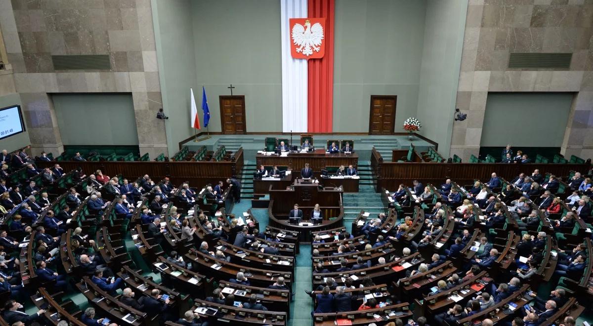 Spór o Trybunał Konstytucyjny w Sejmie. Posłowie wybrali pięciu sędziów