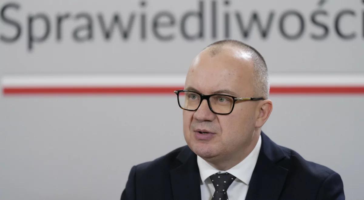 Sprawdzą karty w 1472 komisjach? Bodnar interweniuje ws. wyborów