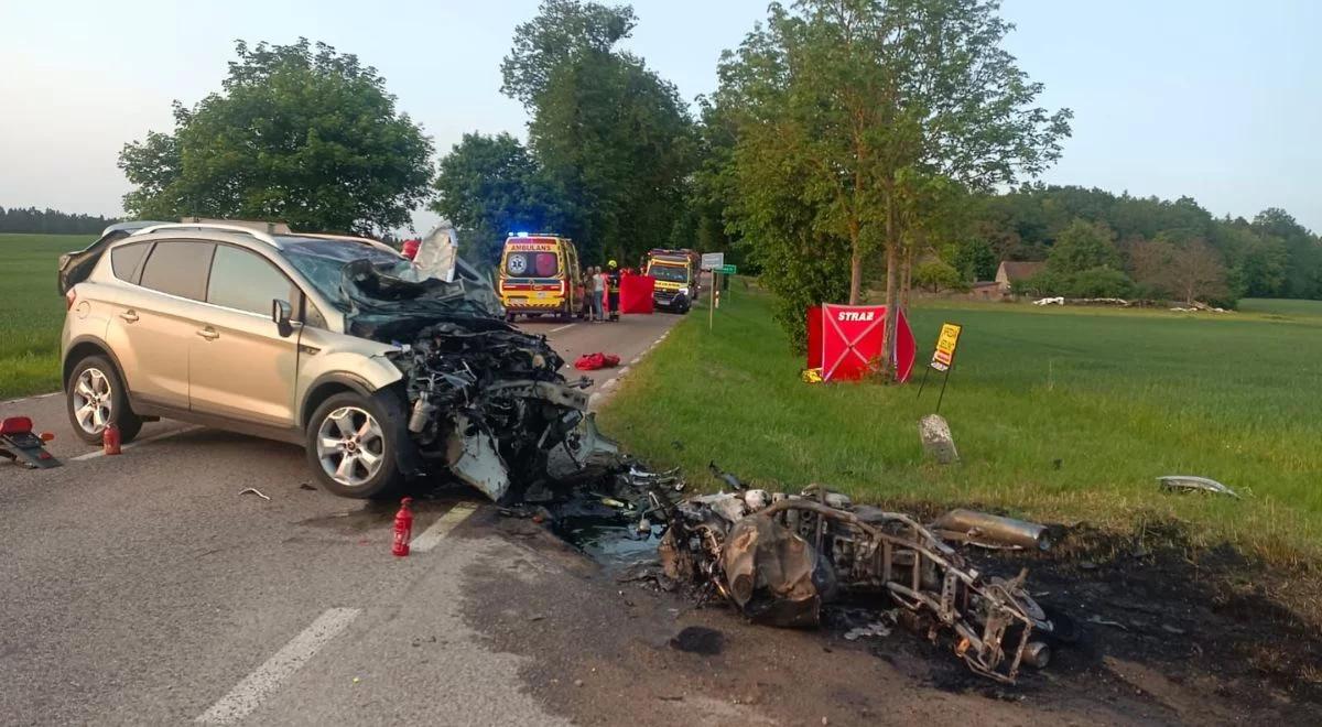 Śmiertelny wypadek pod Ostródą. Zginęły dwie osoby, ranne dziecko