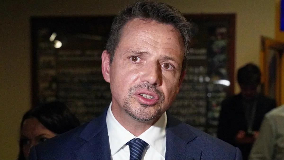 Trzaskowski proponuje 200 zł dodatku do emerytury dla matek. Fogiel: absolutnie niewiarygodne