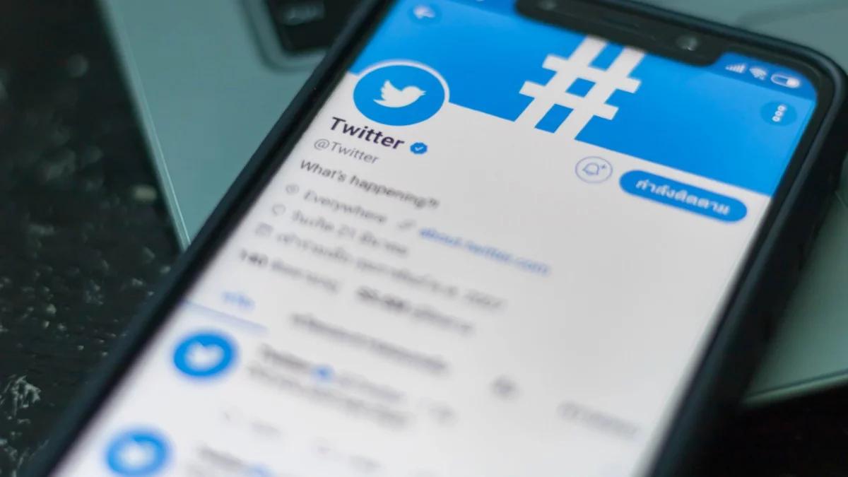 Twitter walczy z chińską dezinformacją. Masowe zawieszanie kont