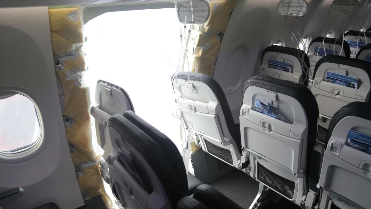 Z Boeinga 737 odpadły drzwi. Ustalono przyczynę usterki