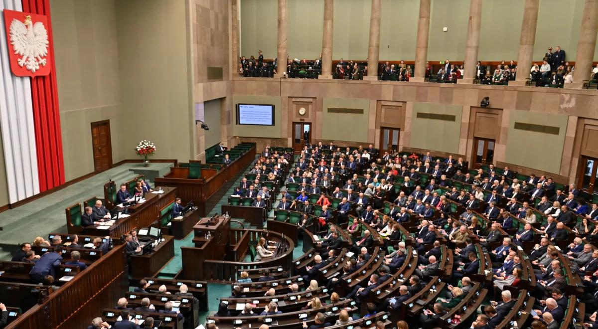 Projekt uchwały ws. mediów publicznych. Dyskusja w Sejmie. "Nie ma demokracji bez pluralizmu"