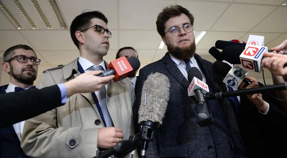 Głosy lekarzy rezydentów stonowane przed spotkaniem w resorcie zdrowia