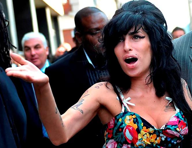 Amy Winehouse ma tradycyjny żydowski pogrzeb