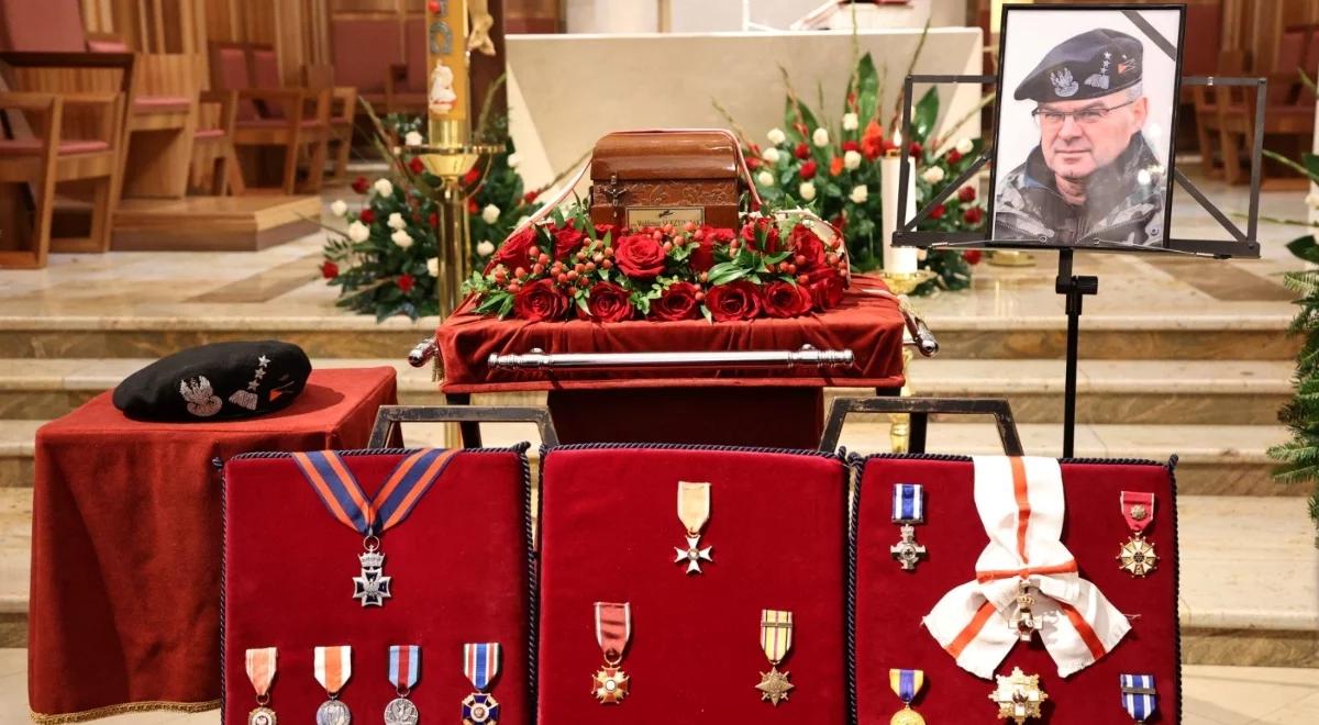 "Współczesny patriota". Waldemar Skrzypczak spoczął na Powązkach