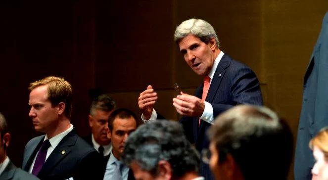Amerykańskie wojska wciąż gotowe do ataku na Syrię. ”Bez zmian”