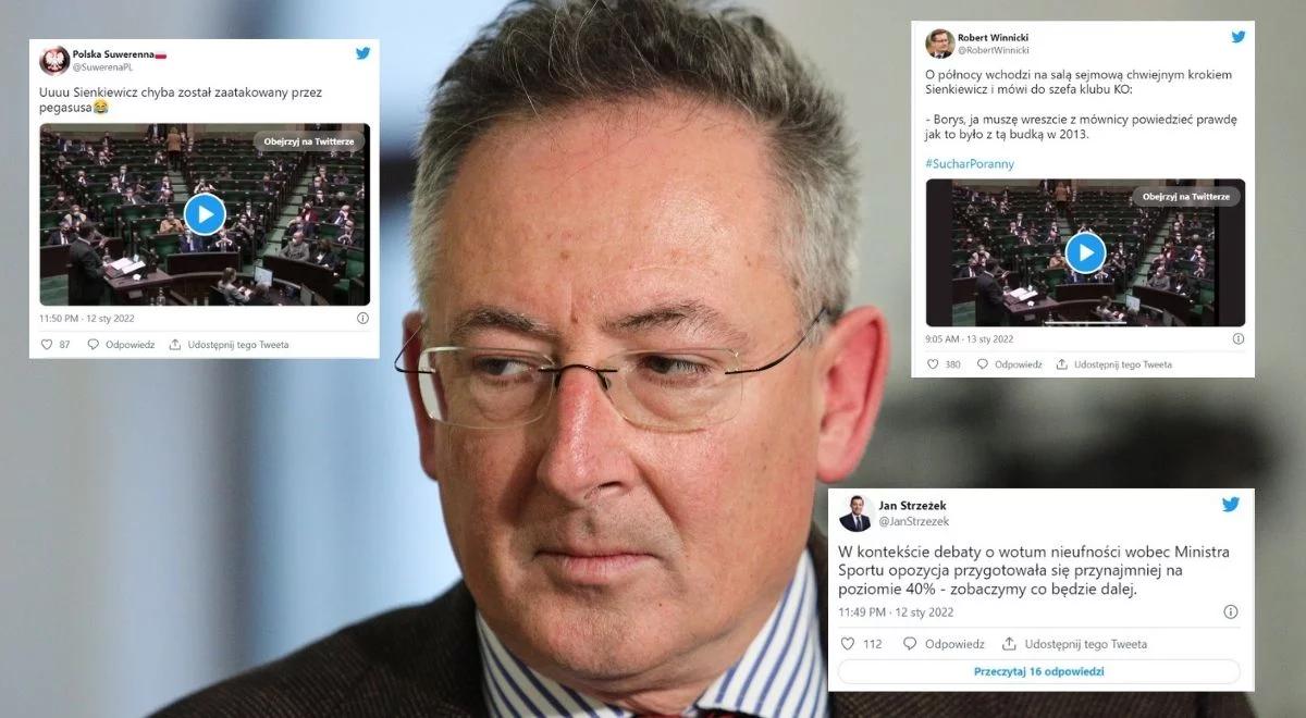 Chwiejny krok Sienkiewicza w Sejmie. Internet zalała fala memów
