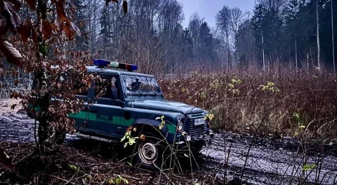 Mandat za... spacer wzdłuż pasa drogi granicznej. Nowe informacje SG