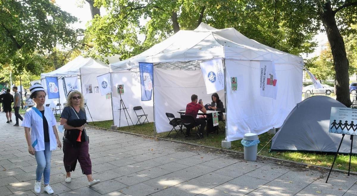 Podwyżki dla medyków. Dane Ministerstwa Zdrowia z ostatnich lat mówią wszystko