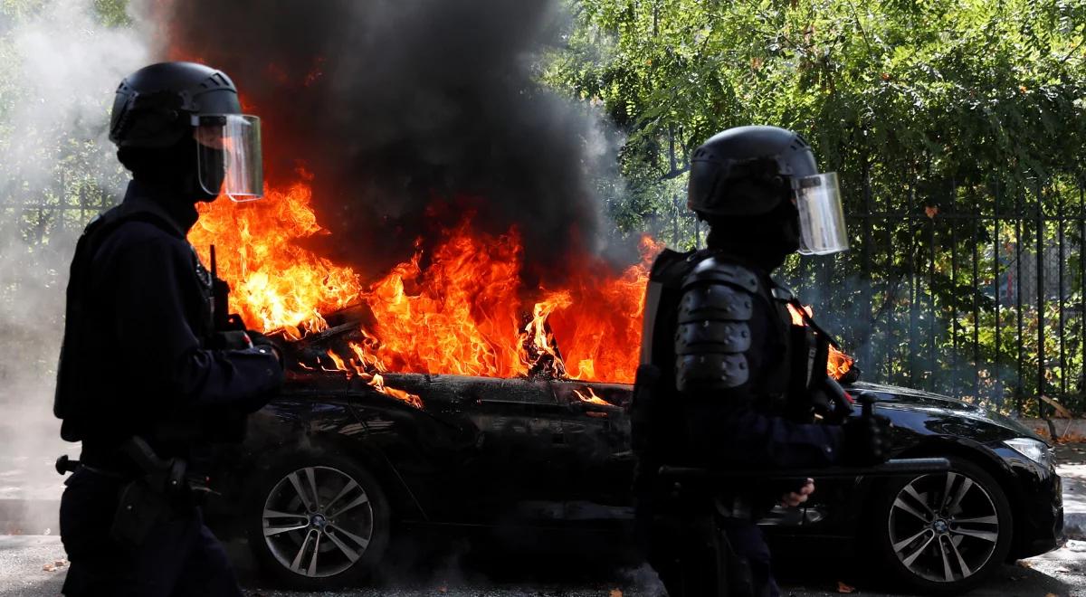 Francja: raport działań służb wywiadowczych. Większość z nich dot. terroryzmu