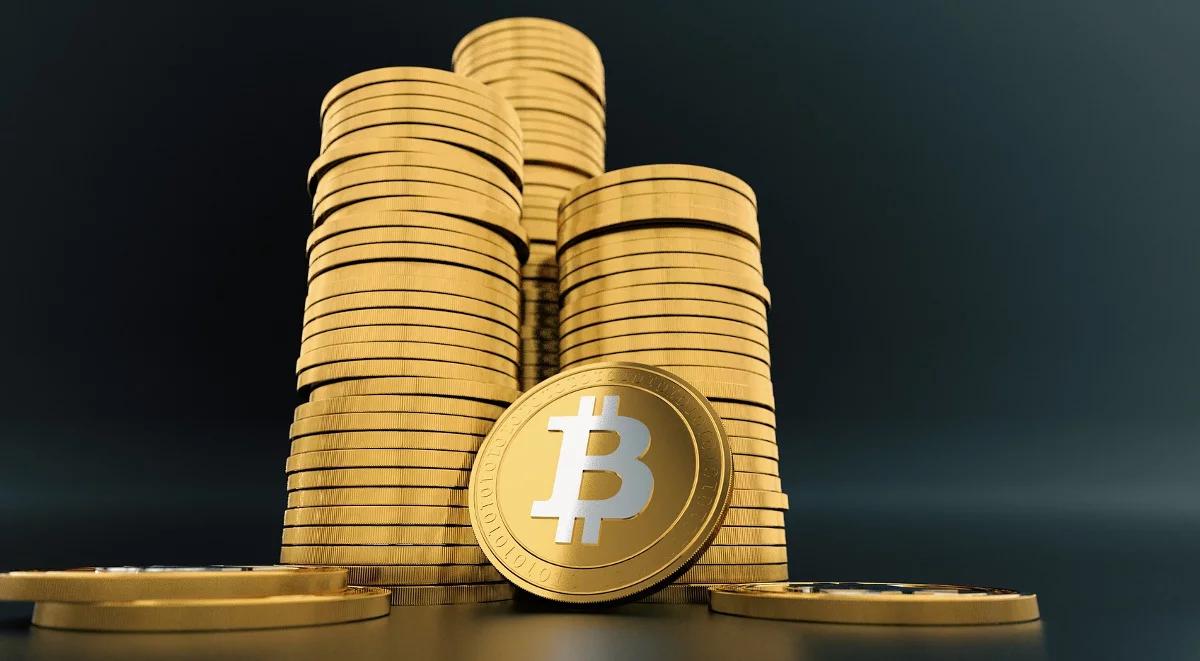 KNF ostrzega przed dwiema firmami handlującymi  kryptowalutami