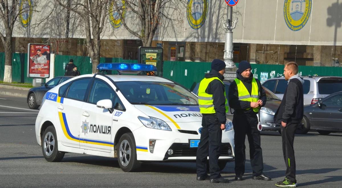 Ukraina: szturm policji na pocztę w Charkowie. Odbito zakładników