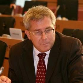Ryszard Czarnecki: uważać, by Białoruś "nie wpadła w ręce Rosji"