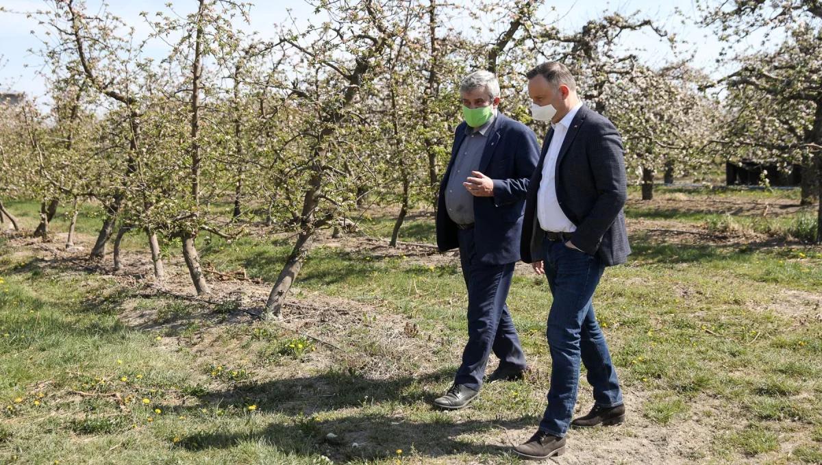 Szeroki pakiet pomocowy dla rolników. Prezydent i rząd działają w obliczu suszy i pandemii