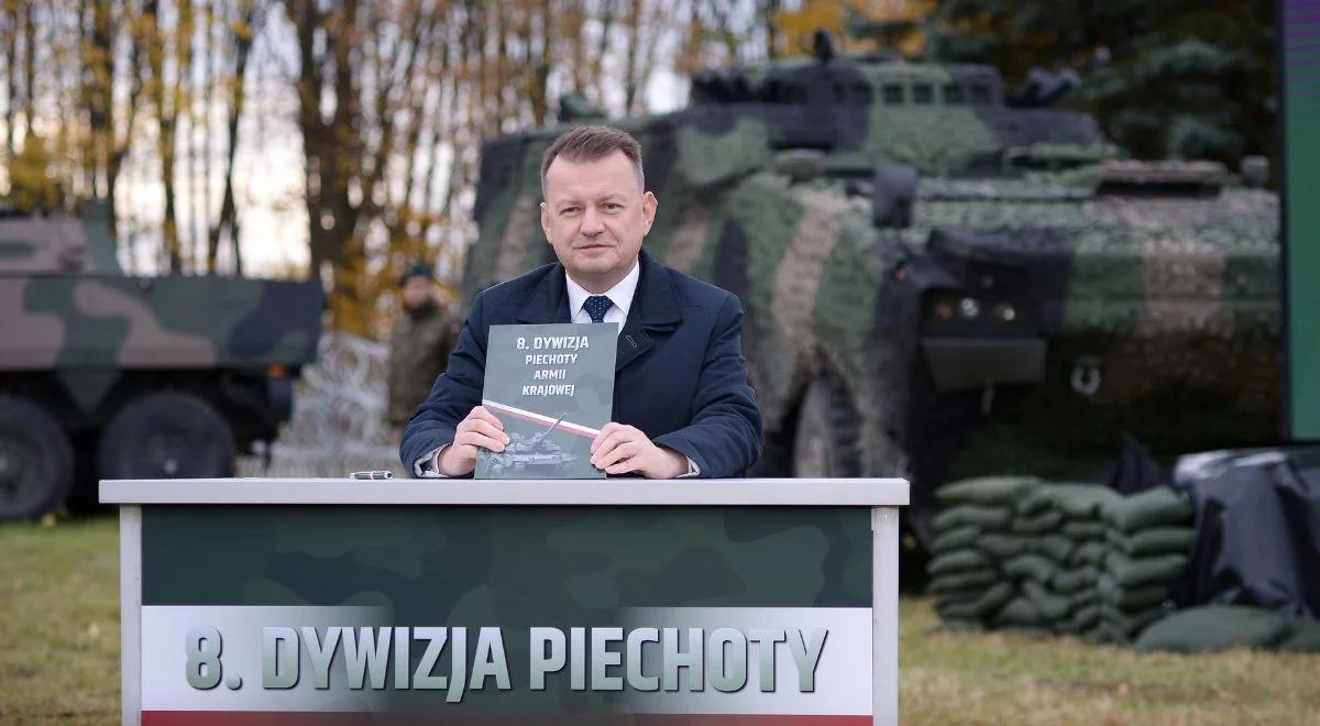 8. Dywizja Zmechanizowana z dowództwem w Nowym Mieście nad Pilicą. Jest podpis szefa MON