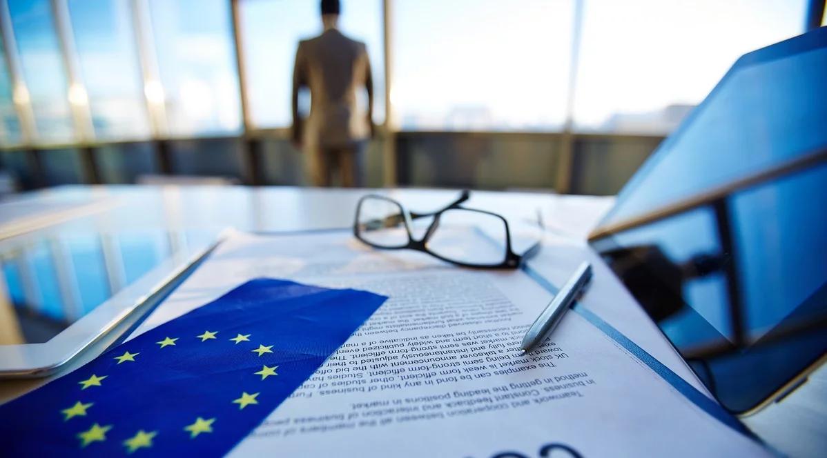 Delegowanie pracowników: co zaostrzenie dyrektywy może oznaczać dla polskich przedsiębiorców?
