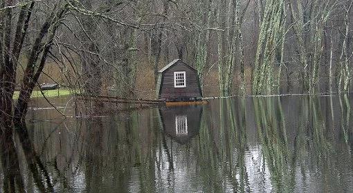  Ubezpieczyciele chcą zwrotu pieniędzy od powodzian 