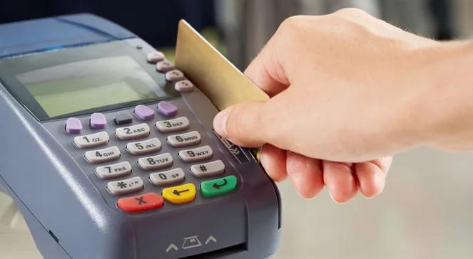 Raport: dlaczego małe firmy nie akceptują kart płatniczych
