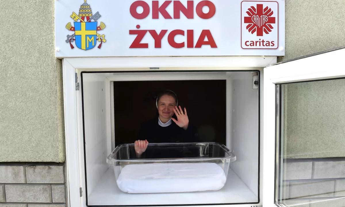 10 lat temu powstało pierwsze "Okno życia". Uratowano do tej pory 90 dzieci