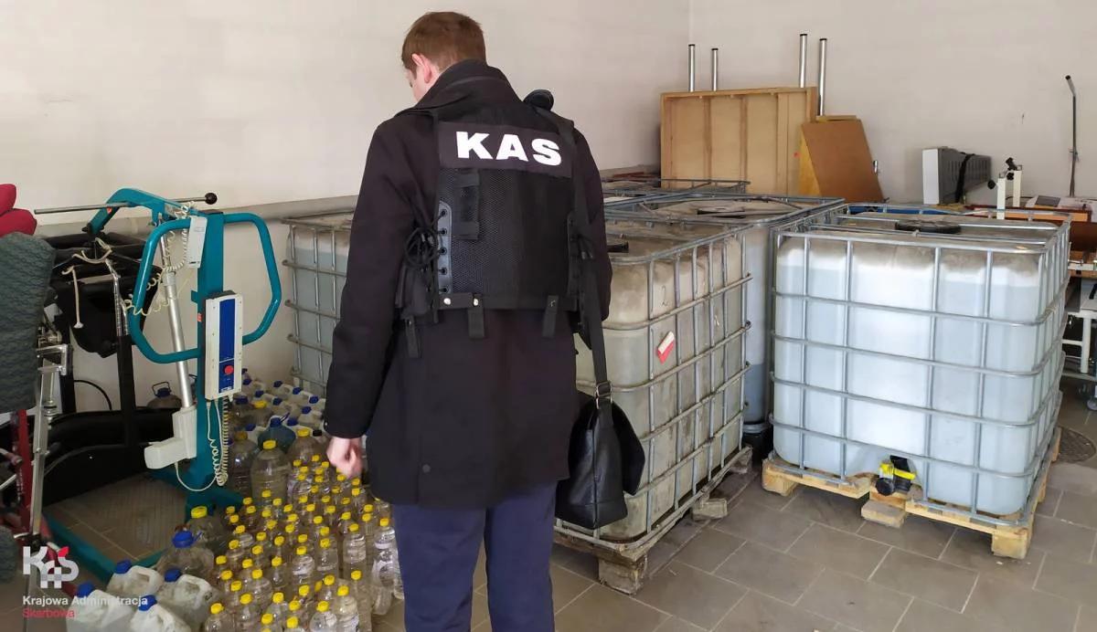 Alkohol z przemytu przekazany szpitalowi. Zostanie wykorzystany do dezynfekcji