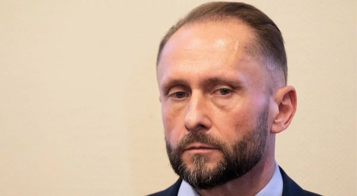 Prowadzenie pod wpływem i podrobienie weksli. Rzecz o upadku Kamila Durczoka
