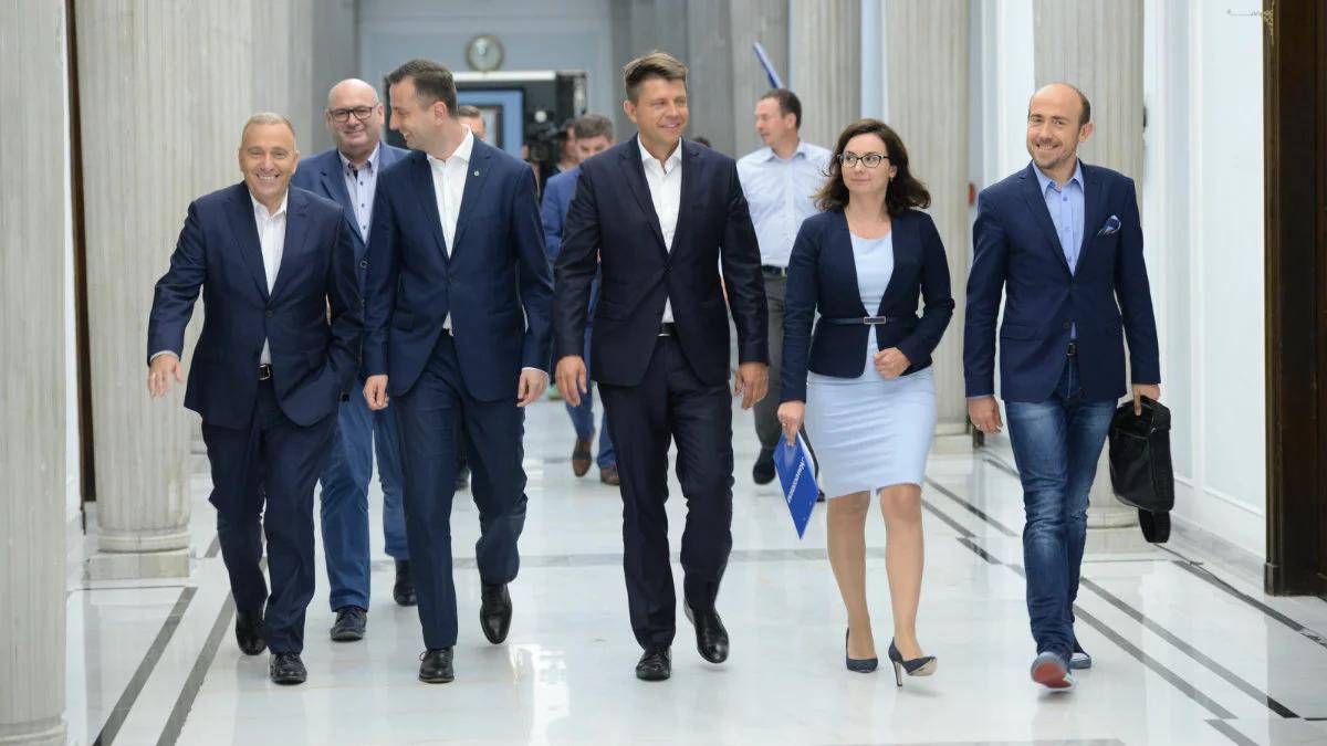 Reforma sądów. Opozycja zapowiada wspólny front i powołuje komisję