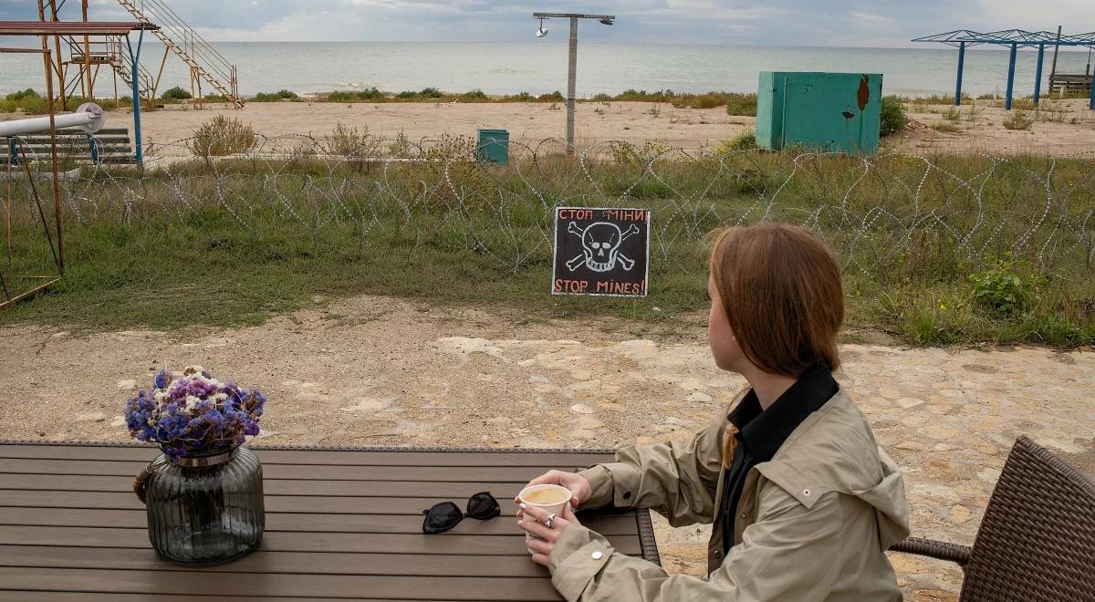 Rosja boi się ataku na Krym. Okupanci budują wzmocnienia na plażach