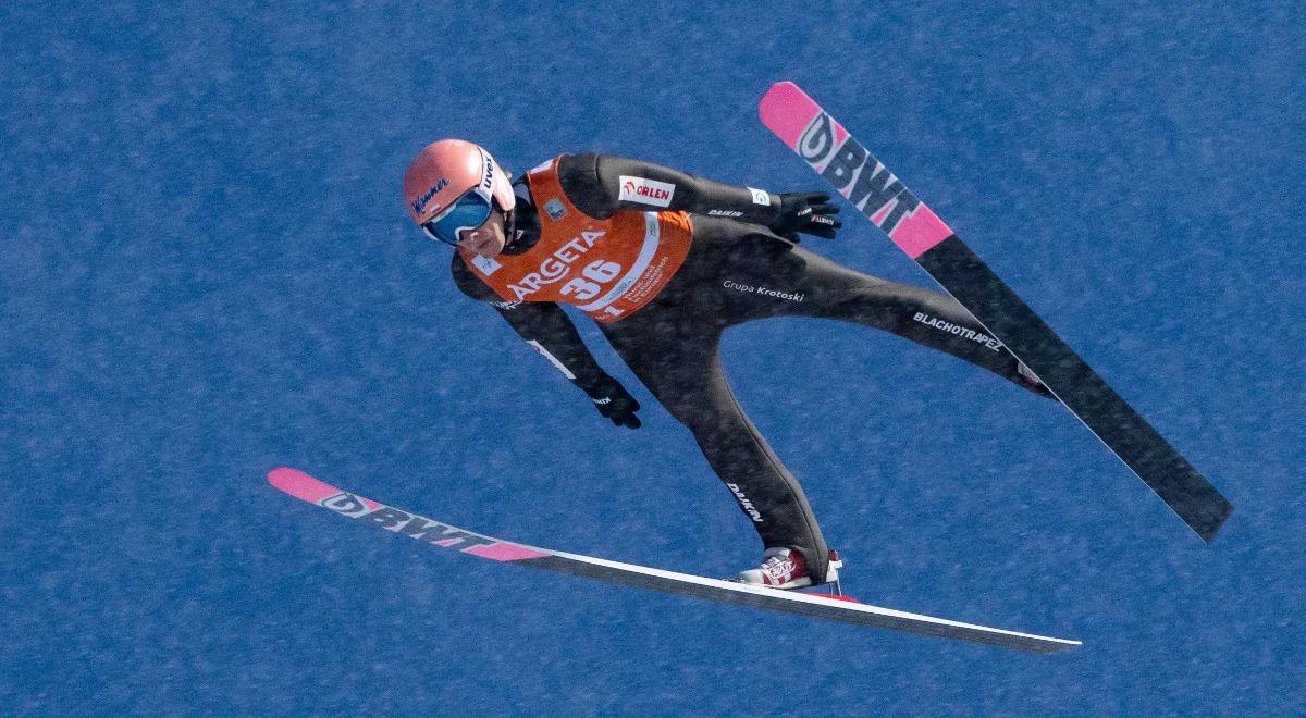 PŚ w skokach: Dawid Kubacki chciał skakać w Klingenthal. Różnica zdań z trenerem 