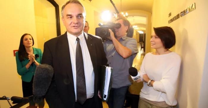 Gospodarka słabnie. Pawlak: i tak jest dobrze