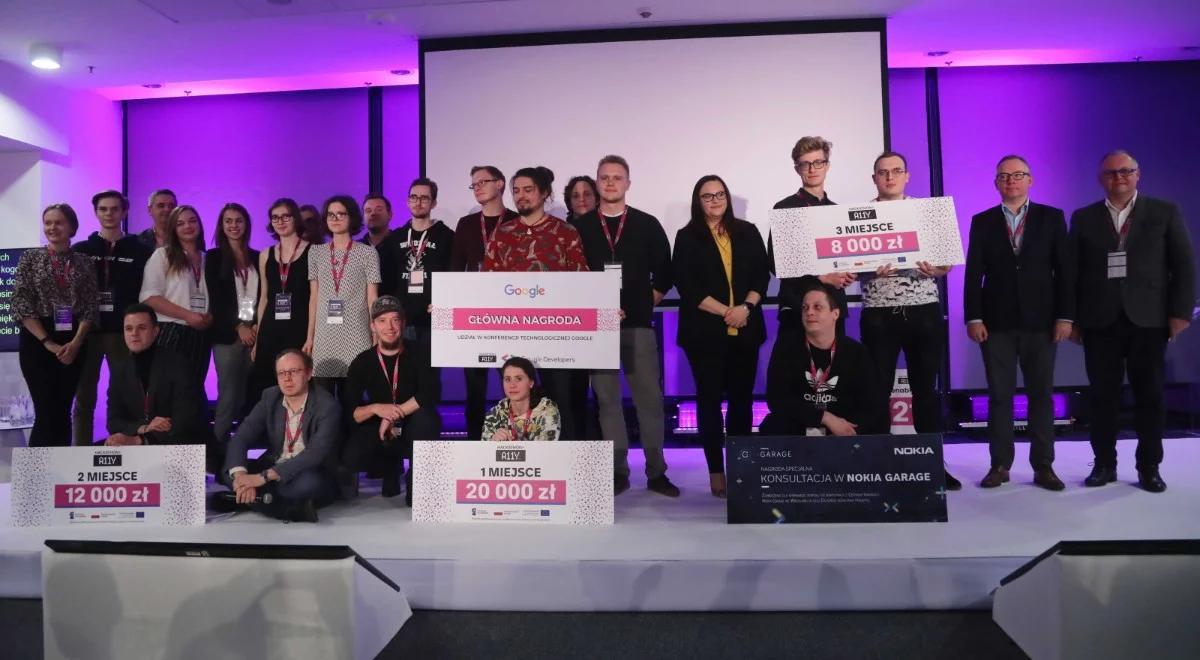 Aplikacje na pomoc niepełnosprawnym. Znamy zwycięzców Hackatonu+